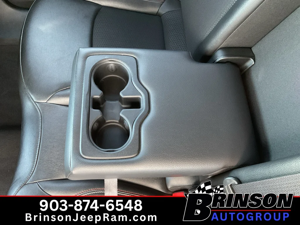Used 2025 Bright White Clearcoat Jeep Trailhawk image 17