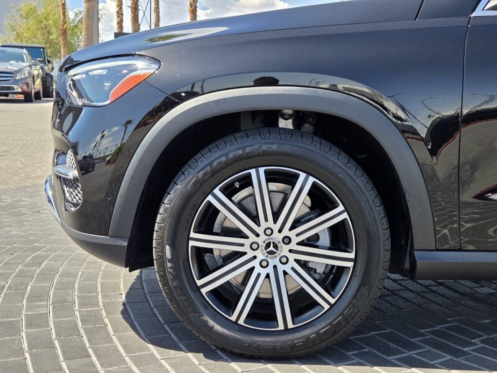 Certified Used 2026 Obsidian Black Metallic Mercedes-Benz GLE 350 image 12