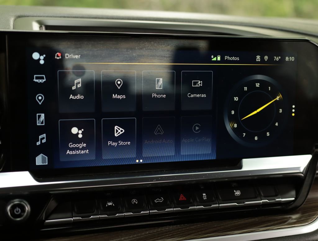 Used 2024 Dark Ash Metallic Chevrolet LT (2FL) image 15