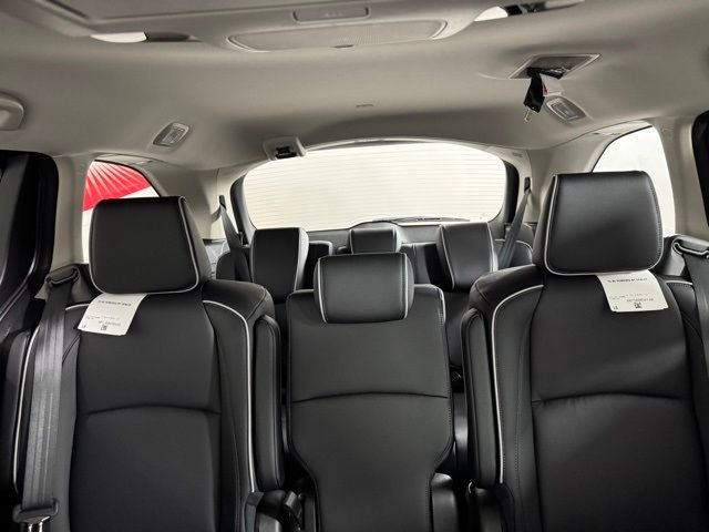 New 2026 Solar Silver Metallic Honda Touring image 19