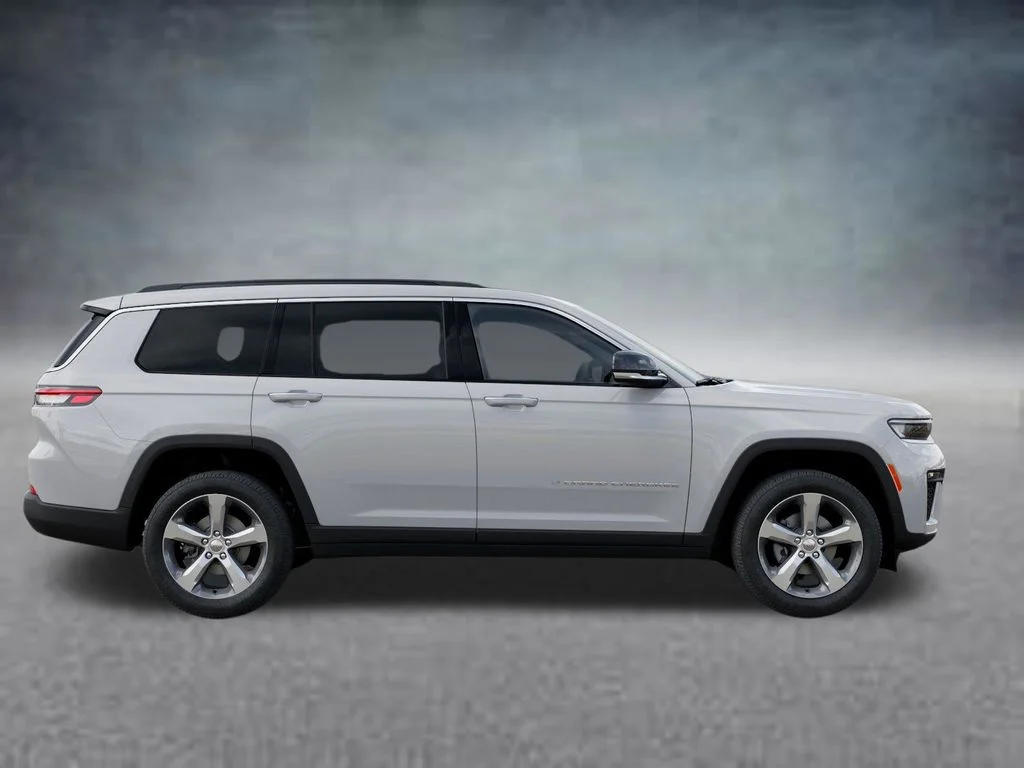 New 2026 Bright White Clear-Coat Exterior Paint Jeep Limited image 21