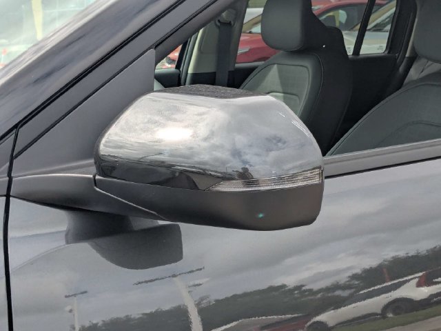 New 2027 Interstellar Gray Kia Wind image 12