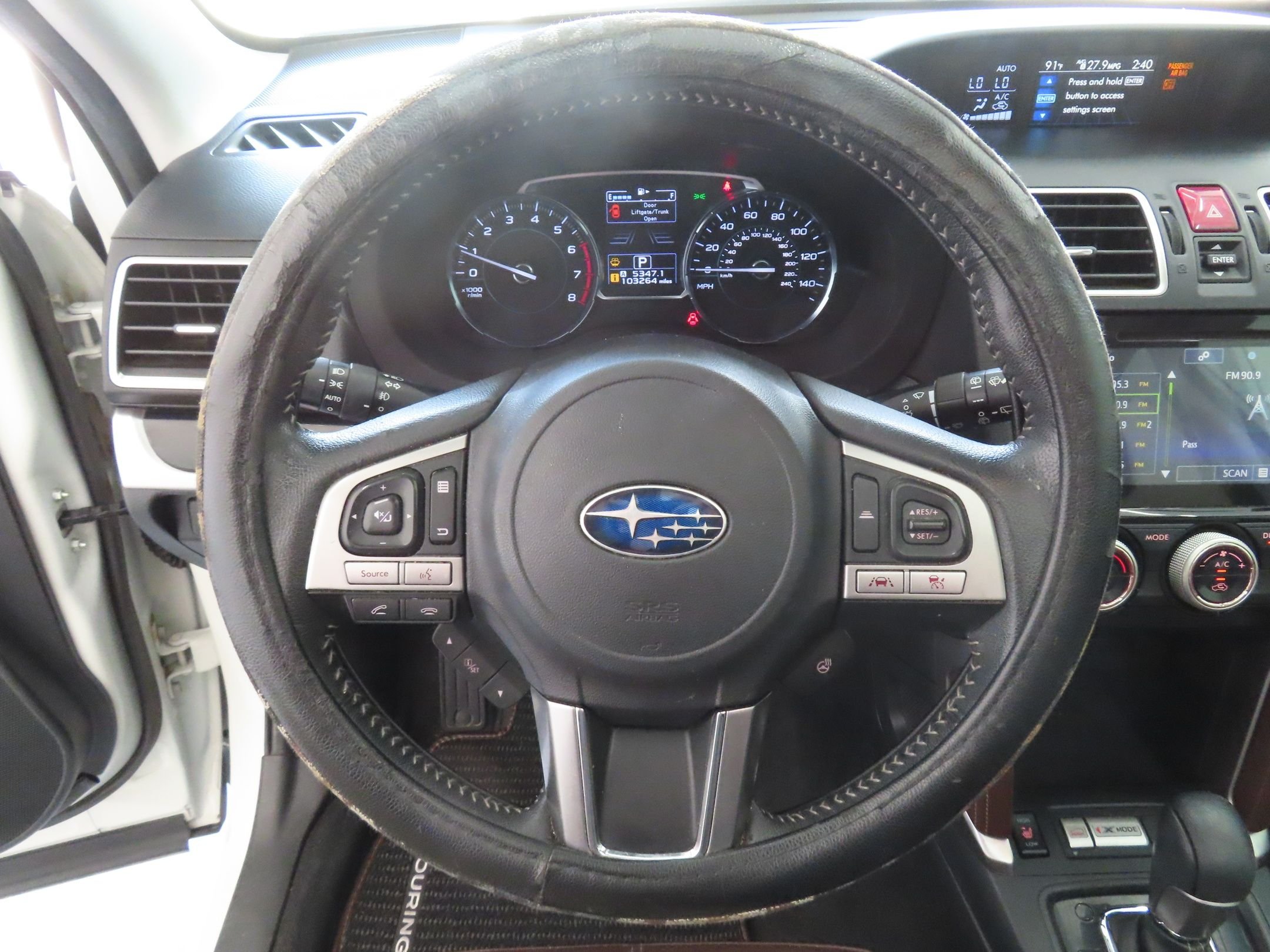 Used 2017 White Subaru 2.5i Touring image 15