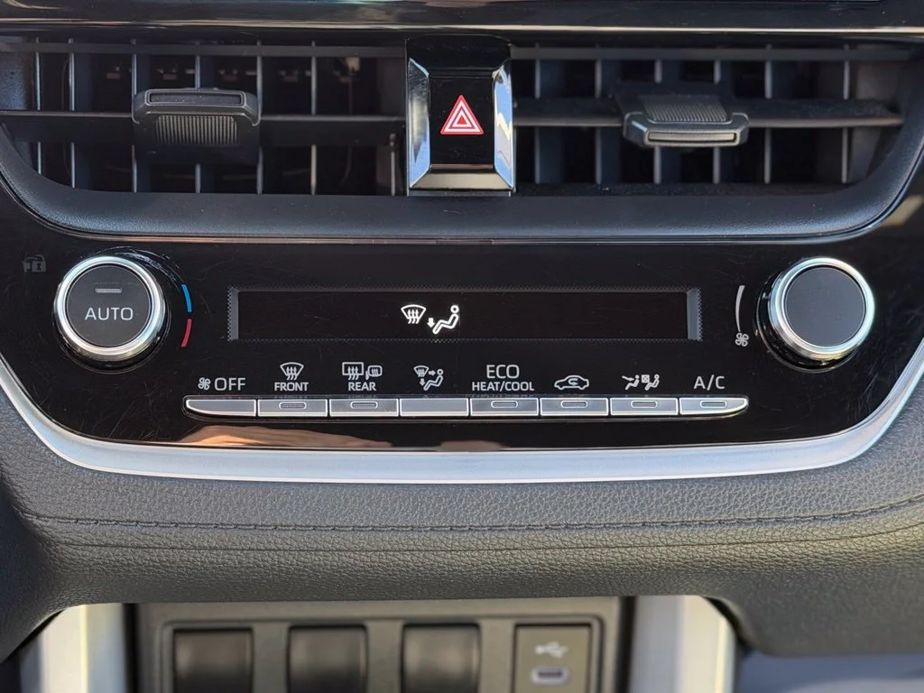 Used 2024  Toyota Hybrid S image 14
