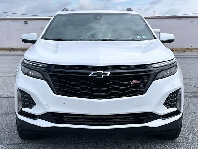 Used 2024 Summit White Chevrolet RS image 4