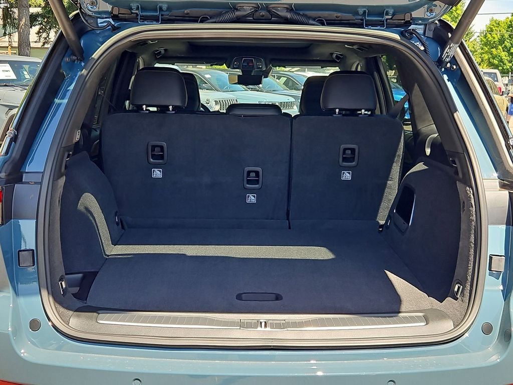 New 2026 Steel Blue Exterior Paint Jeep Summit image 10