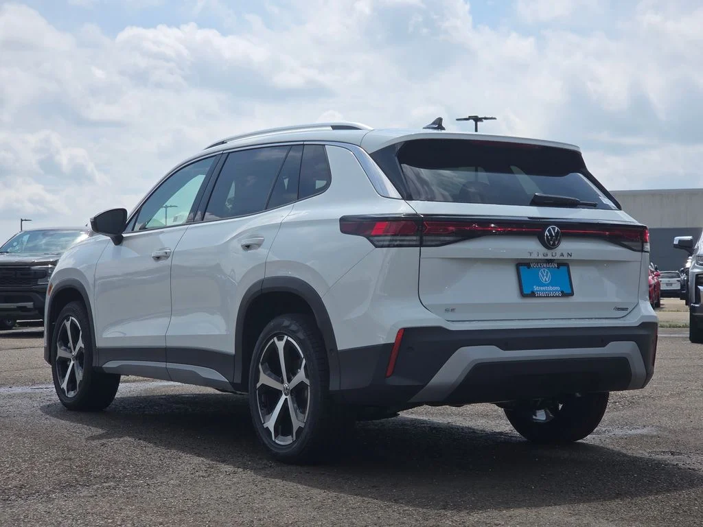 New 2026 Pure White Volkswagen 2.0T SE image 11