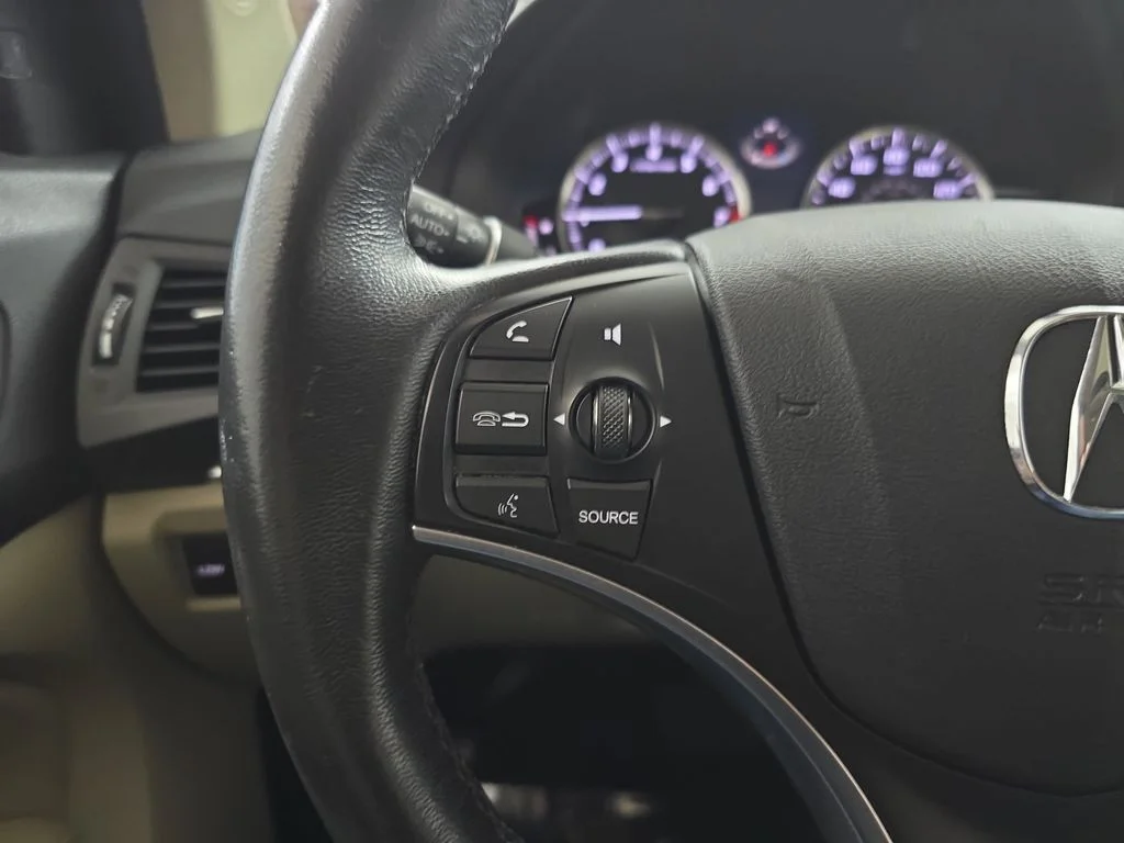 Used 2015 White Diamond Pearl Acura 3.5L Technology Package image 20