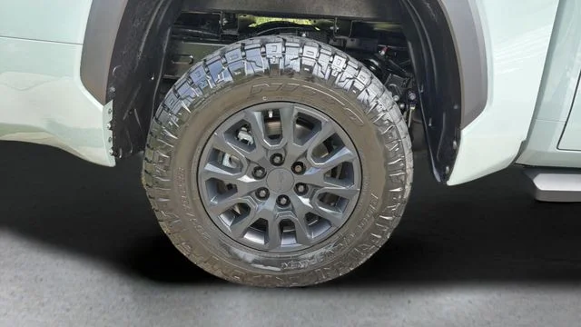 Used 2026  Toyota SR5 image 32