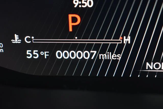 New 2026 Platinum White Pearl Acura Advance Package image 18