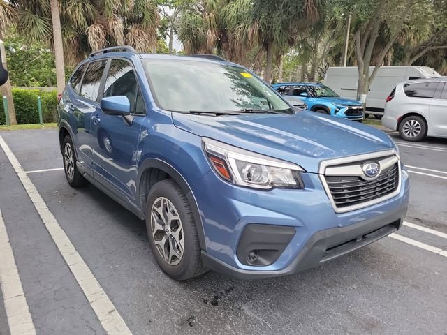 2020 Subaru Forester Premium's photo