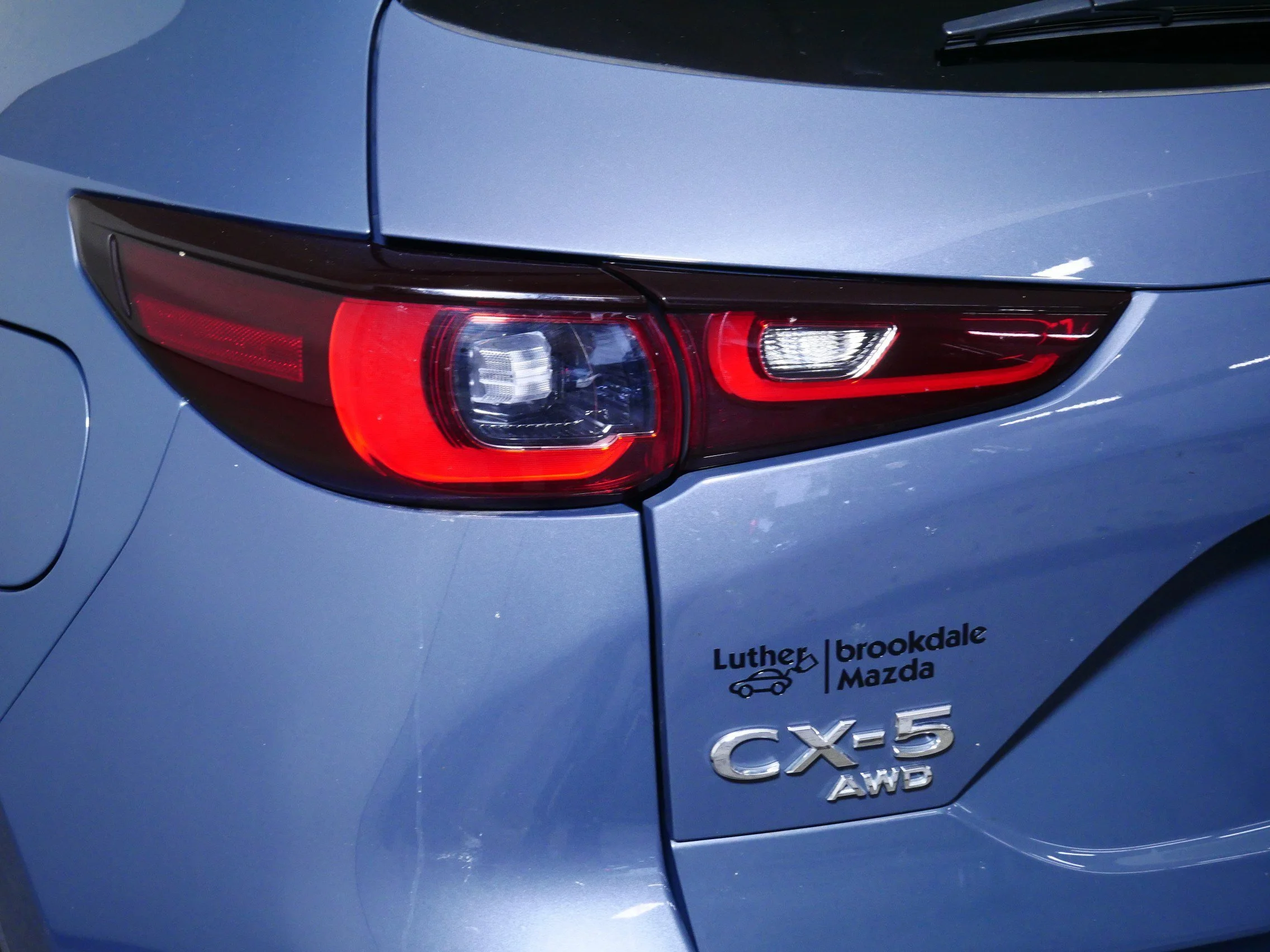 Used 2025 Polymetal Gray Metallic Mazda 2.5 S Carbon Edition image 17