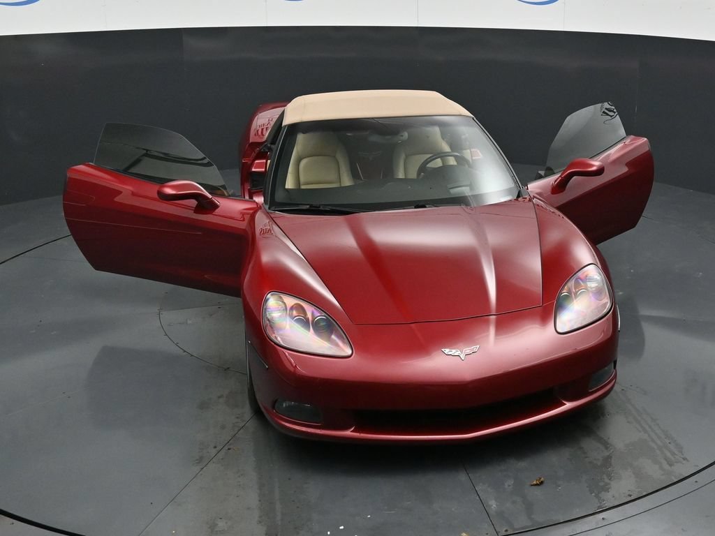 Used 2006 Monterey Red Met Tintcoat Chevrolet NA image 34