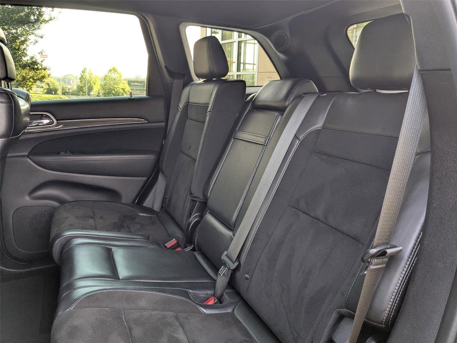 Used 2020 Granite Crystal Metallic Clearcoat Jeep Trackhawk image 27