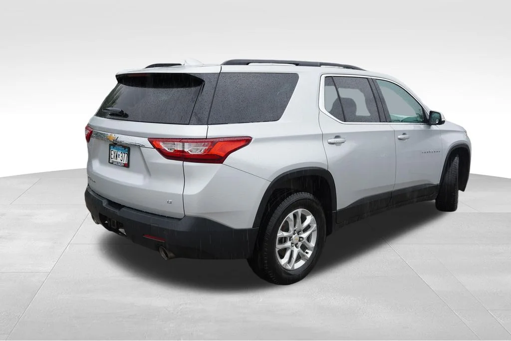 Used 2020 Silver Ice Metallic Chevrolet LT image 3