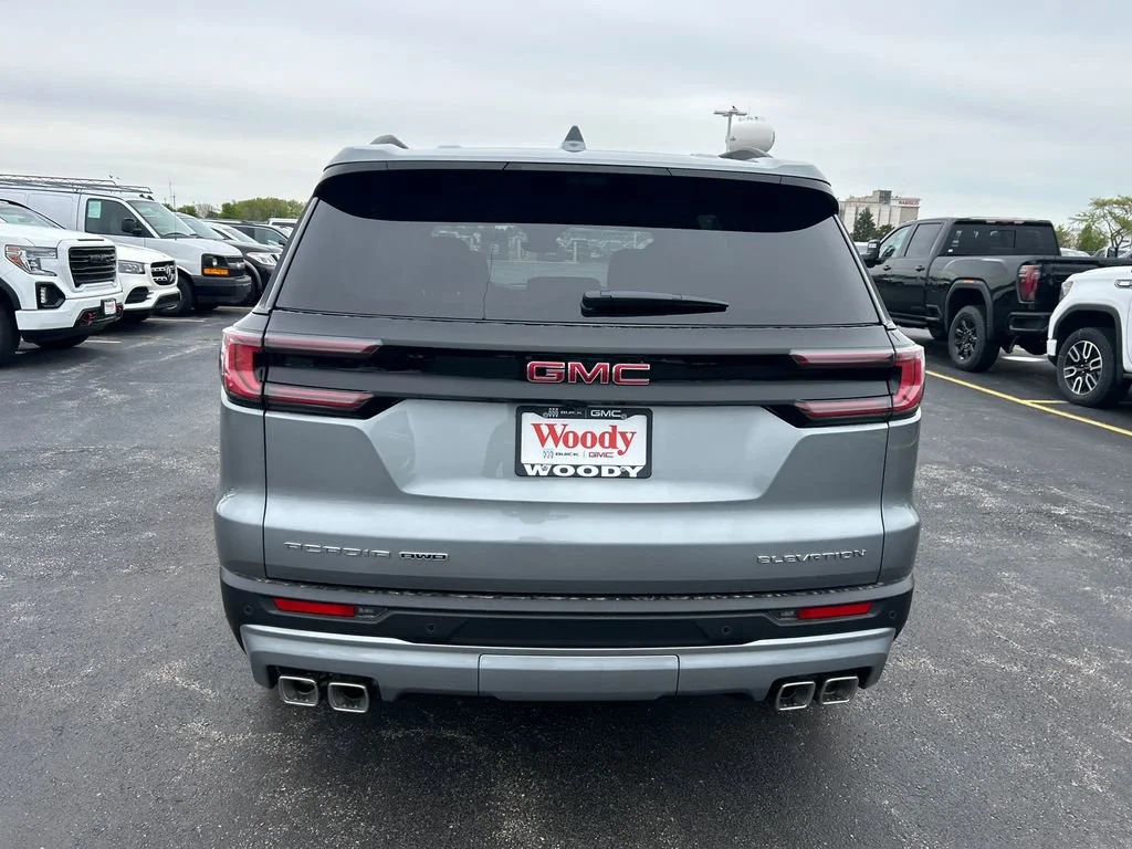 2026 GMC Acadia Elevation - Photo 8