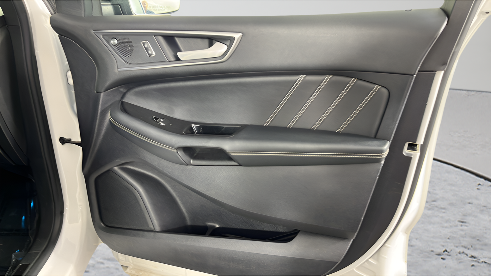 Used 2020 White Metallic Ford ST image 19