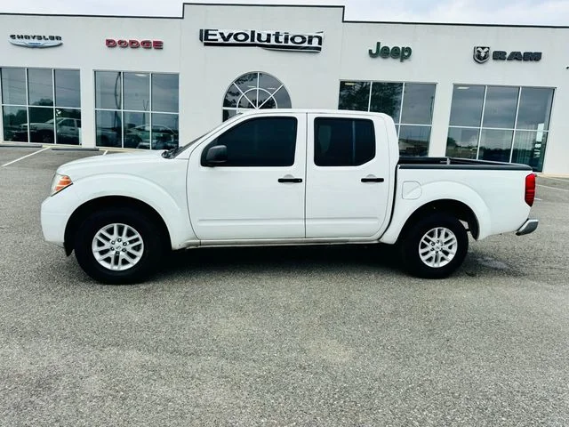 Used 2019 White Nissan SV image 4