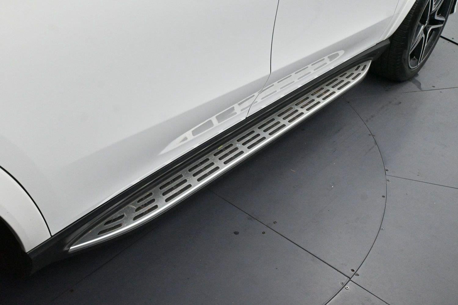 Used 2025 Polar White Mercedes-Benz GLS 450 image 9