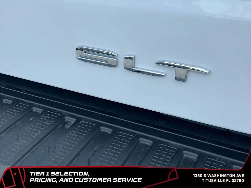 New 2026 Glacier White Tricoat GMC SLT image 22