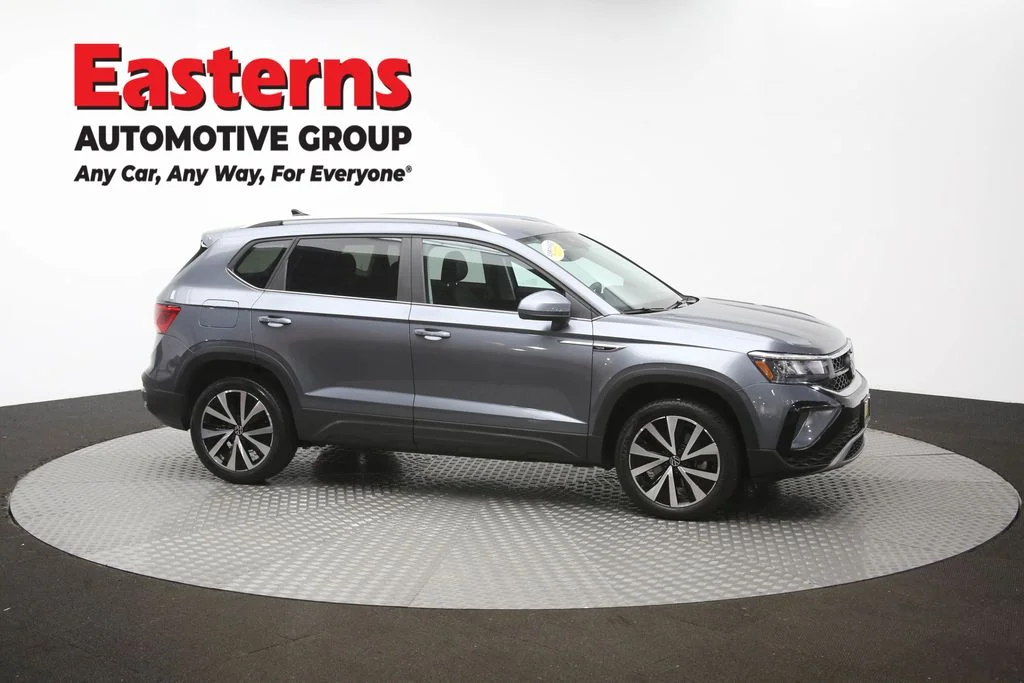 Used 2022 Gray Volkswagen 1.5T SE image 44
