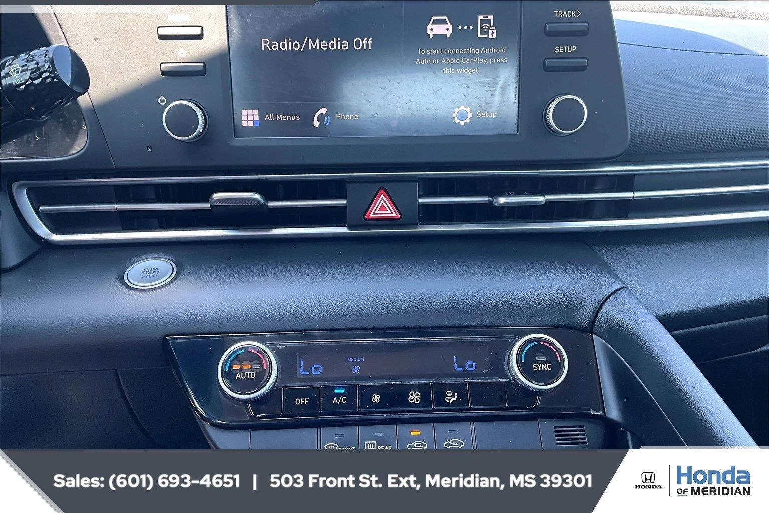 Used 2022 Fluid Metal Hyundai SEL image 22