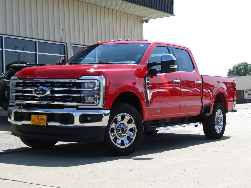 Used 2026 Red Ford Lariat image 12