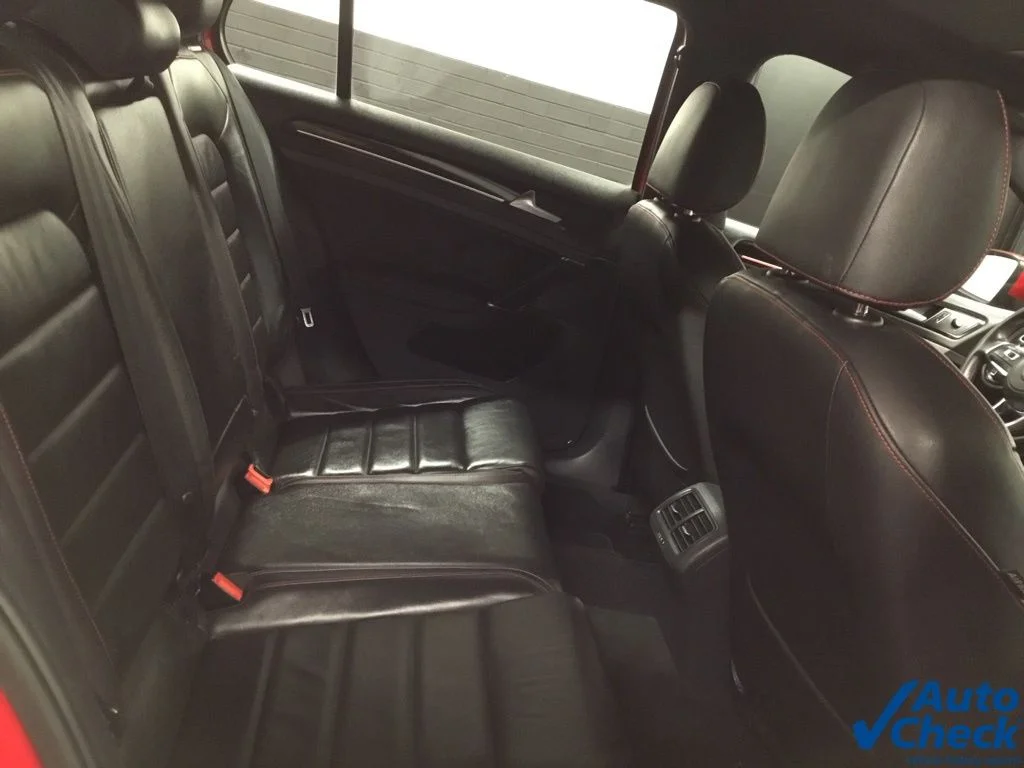 Used 2015 Red Volkswagen 2.0T SE image 31