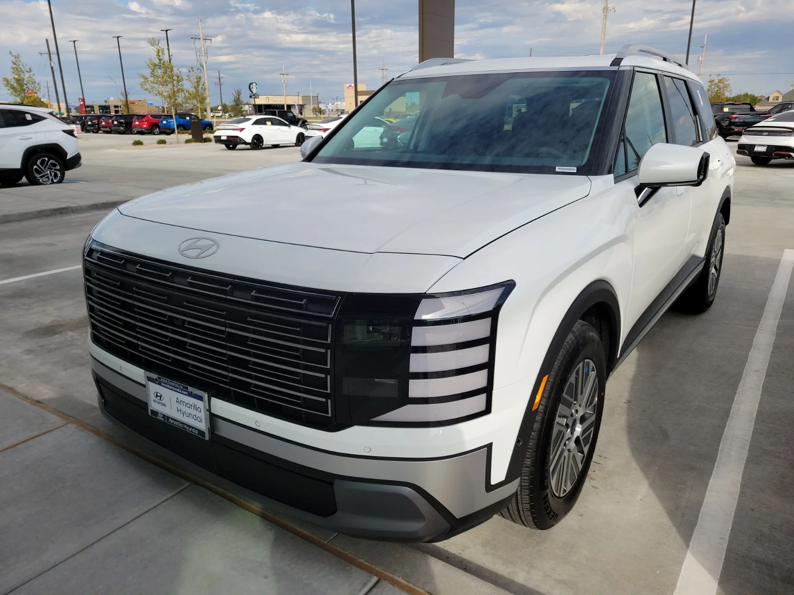 New 2027 Creamy White Hyundai SEL Premium 8P 4dr All-Wheel Drive image 1