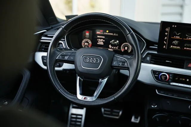 Used 2023 Black Metallic Audi 45 S line Premium Plus image 27