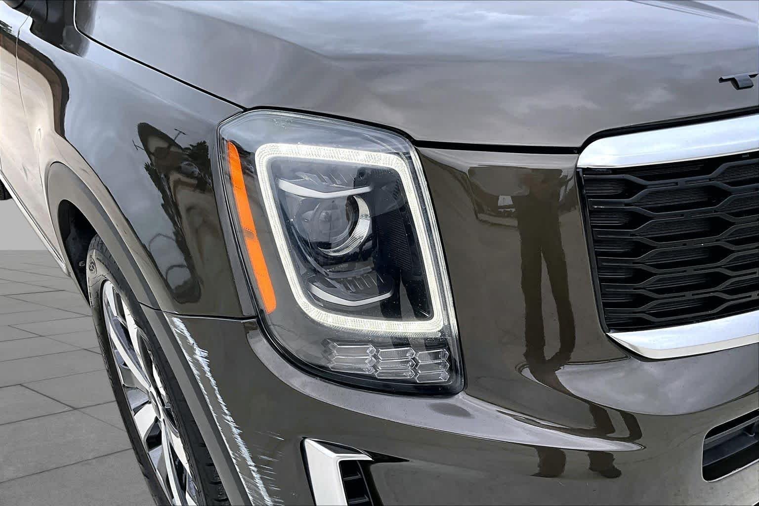 Used 2020 MOSS Kia EX image 26
