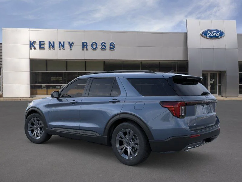 New 2026 Vapor Blue Metallic Ford Active image 5