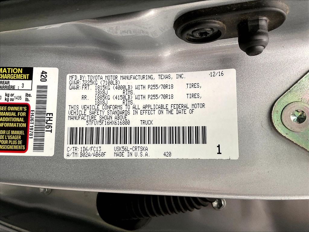 Used 2017 Silver Sky Metallic Toyota SR5 image 36