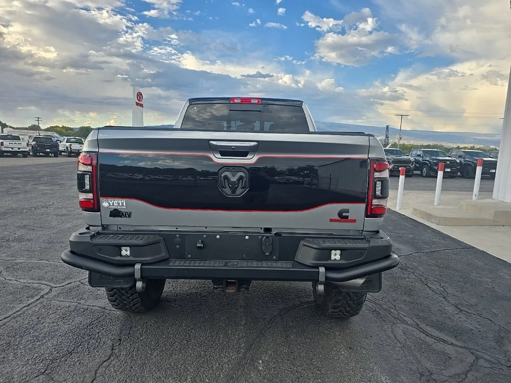 Used 2022 Billet Silver Metallic Ram Laramie image 4
