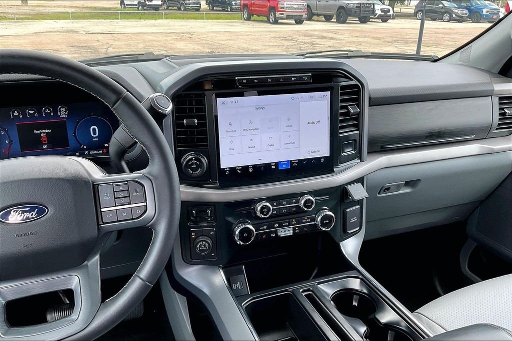 Used 2024 Gray Ford XLT image 9