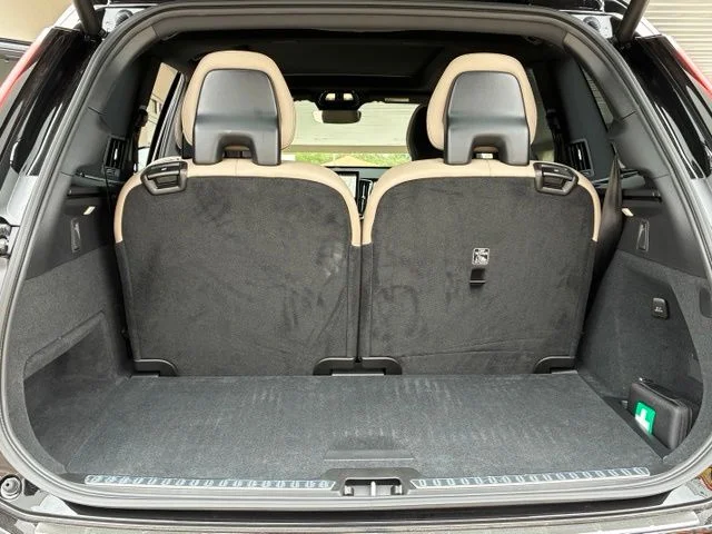 New 2026 Onyx Black Volvo Ultra image 6