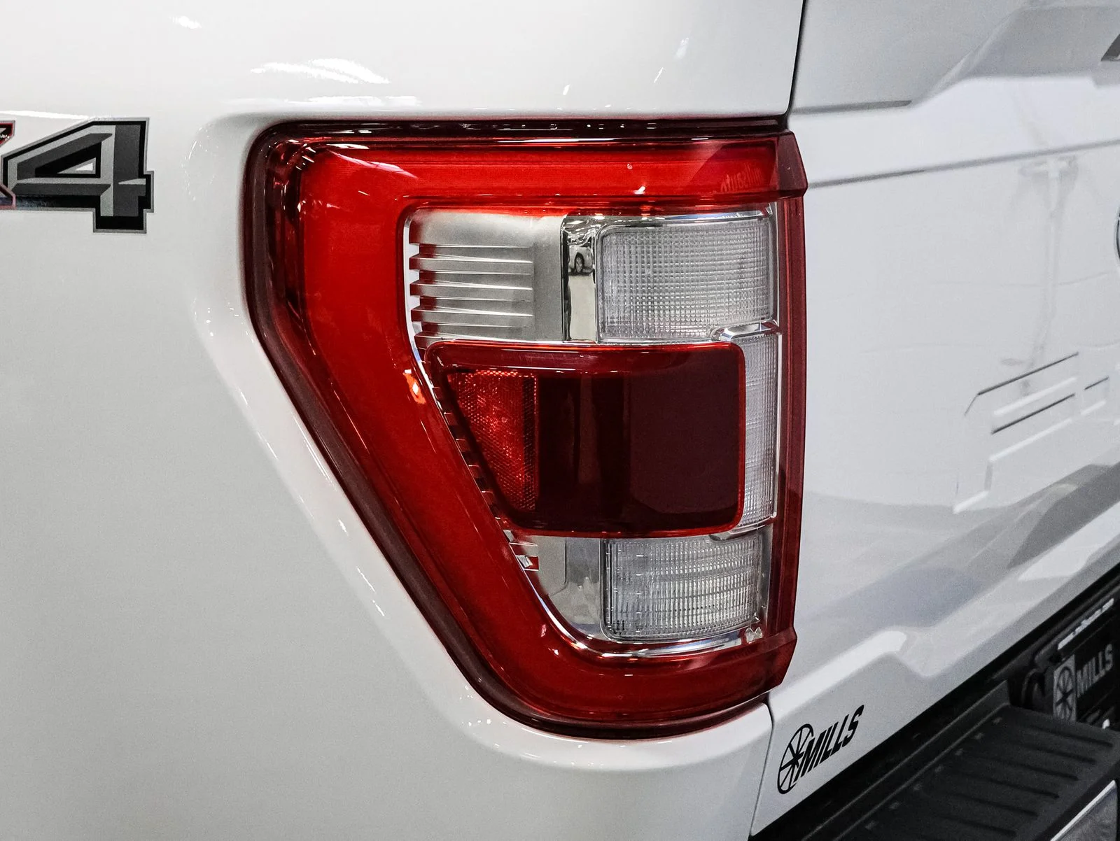 2023 Ford F-150 Lariat - Photo 15
