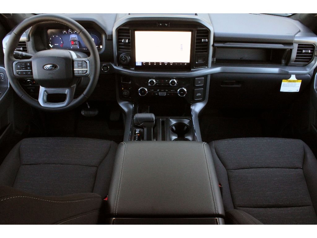 New 2026 Oxford White Ford XLT image 6