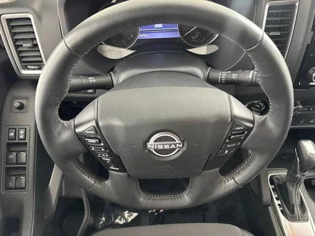 Used 2022 Blue Nissan SV image 23