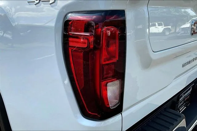 2024 GMC Sierra 2500HD SLE - Photo 24
