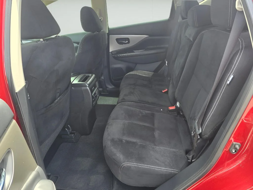 Used 2019 Cayenne Red Pearl Metallic Nissan S image 27