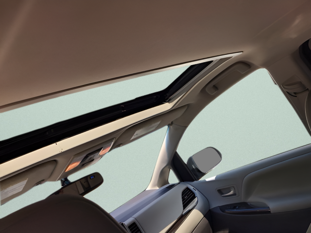 Used 2017 Red Toyota XLE image 9