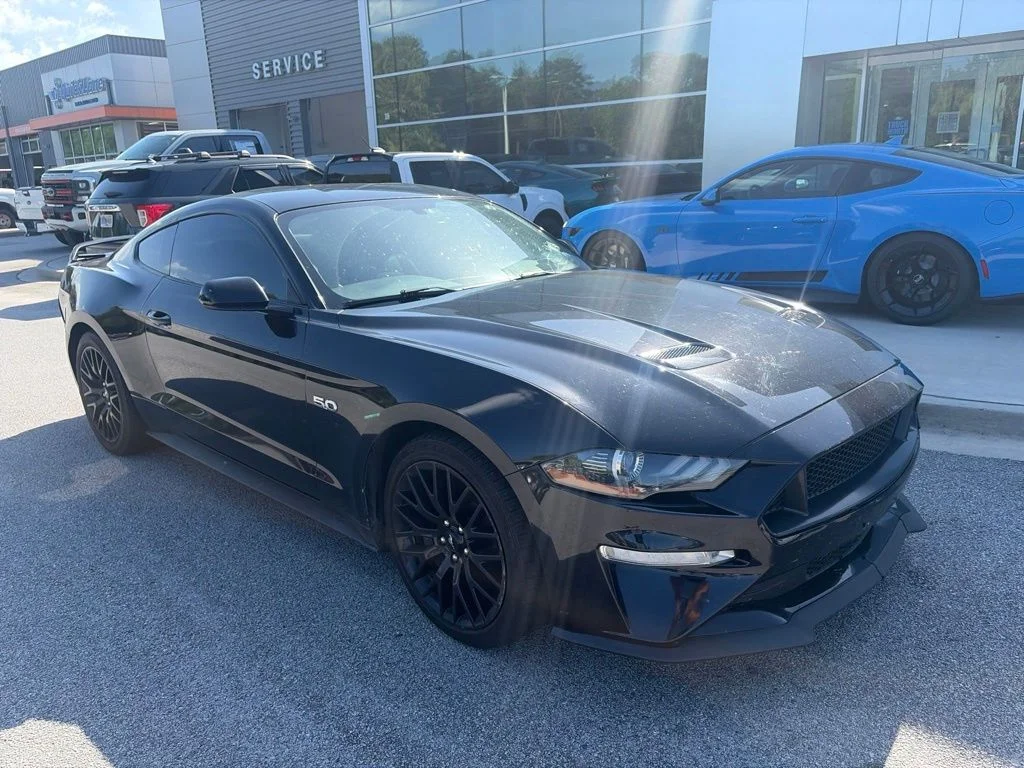 Used 2019 Black Ford GT image 1