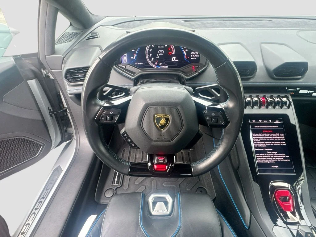 Used 2022 Gray Lamborghini  image 11