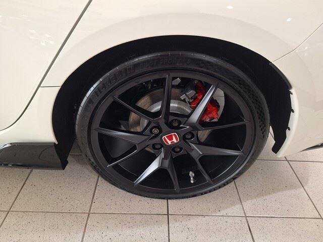 New 2026 Championship White Honda Type R image 22