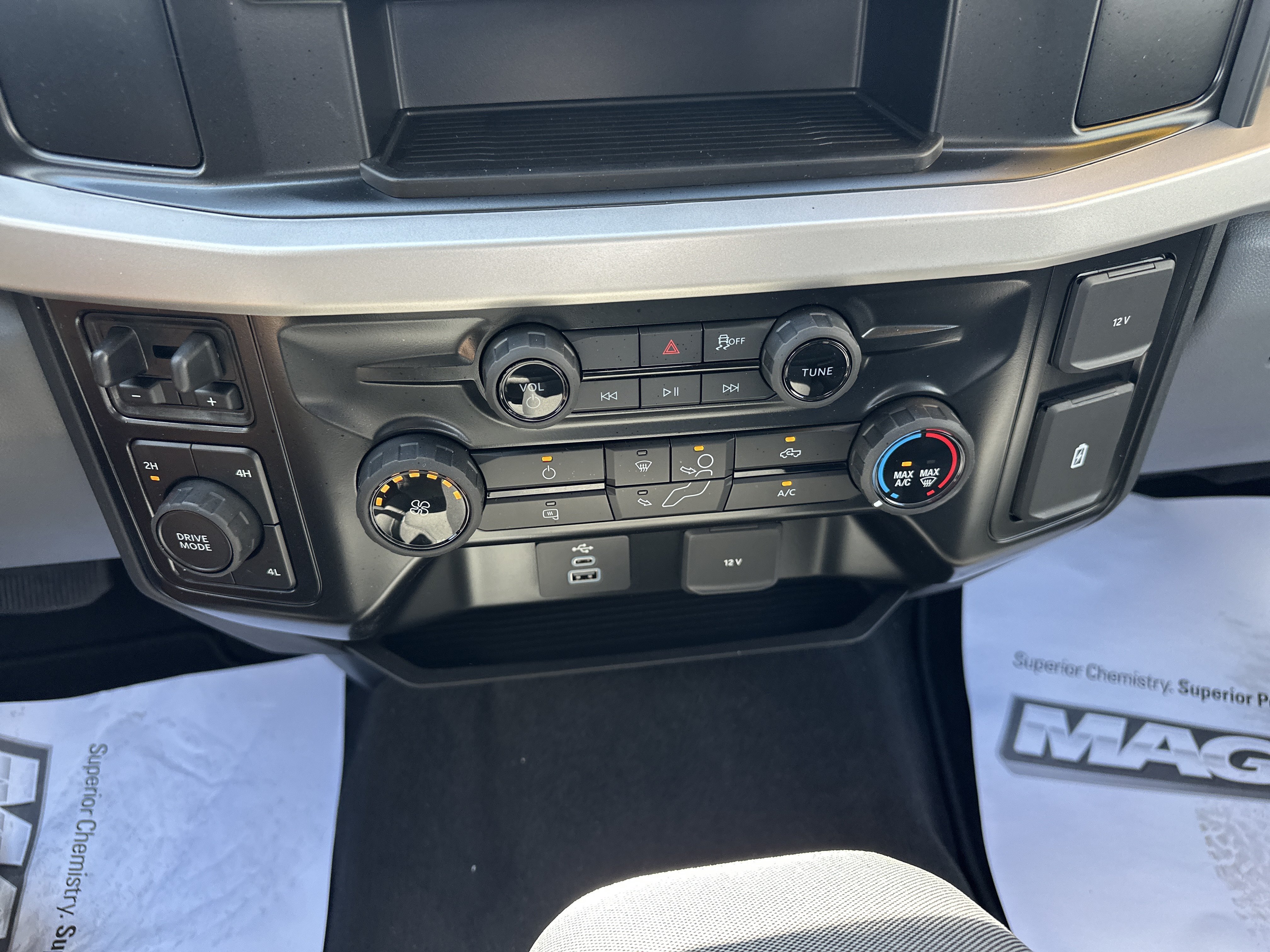 New 2026 Carbonized Gray Metallic Ford F-250® XL image 20