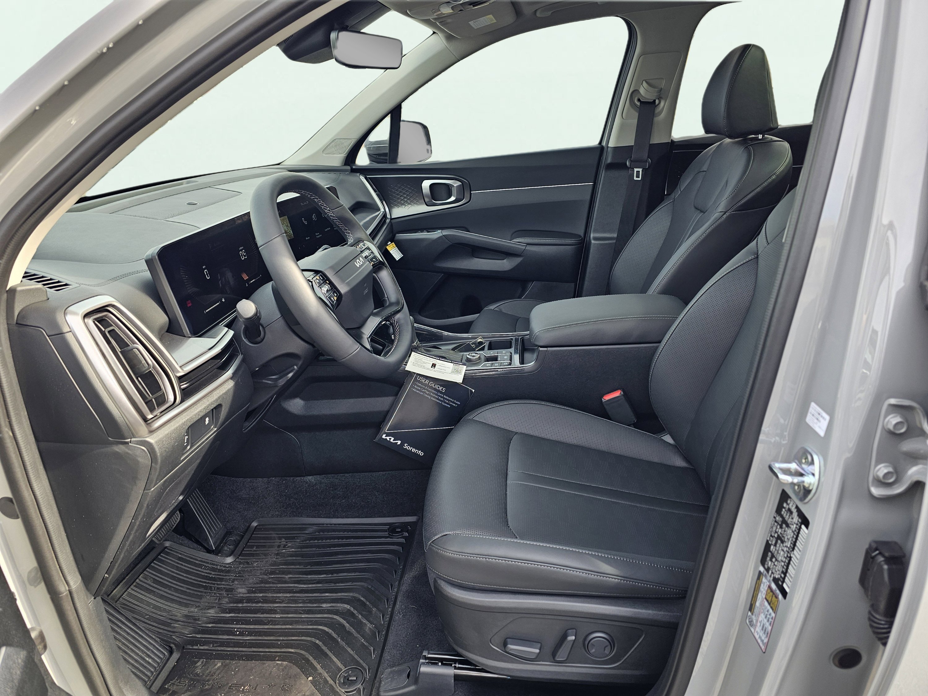 New 2026 Wolf Gray Kia S image 16