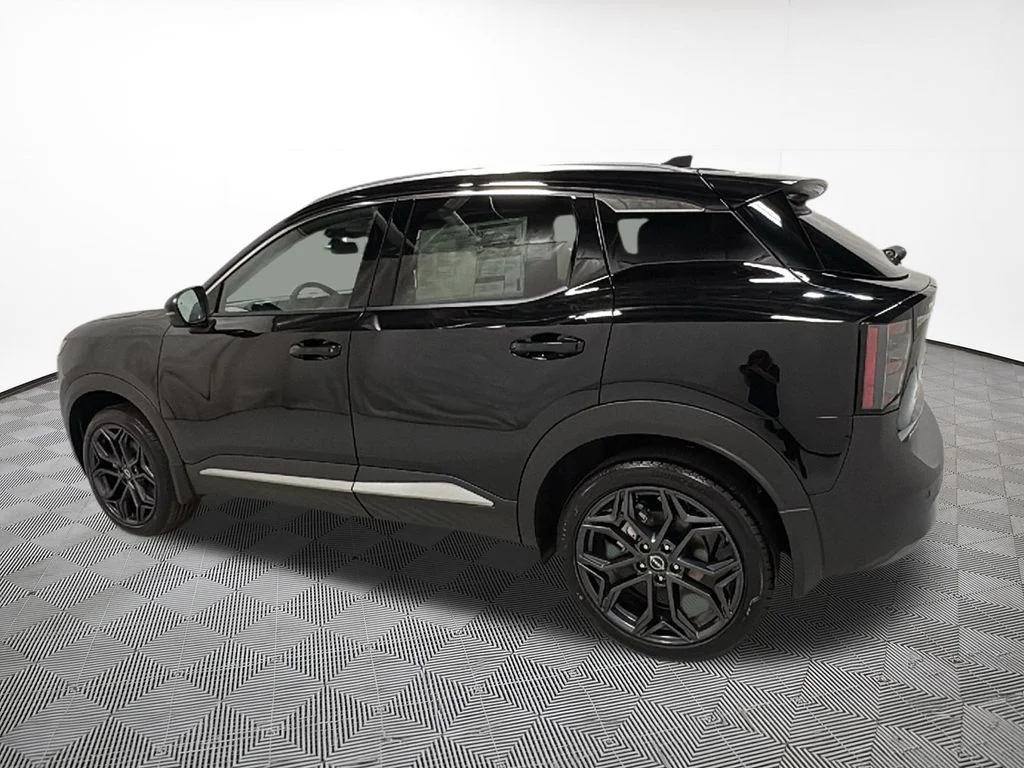 New 2026 Black Nissan SR image 12