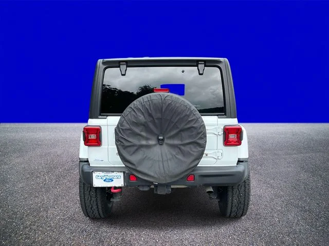 Certified Used 2018 Bright White Clearcoat Jeep Unlimited Rubicon image 4