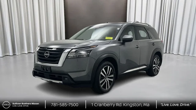2023 Nissan Pathfinder Platinum